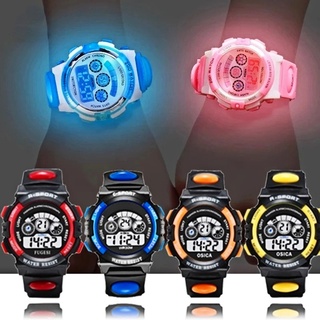 Đồng Hồ Điện Tử Đa Năng Chống Nước Có Đèn LED Cho Bé