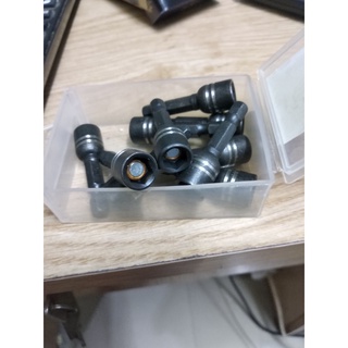 đầu vít bắn tôn Makita 8x42mm ( hôp 10 cai)