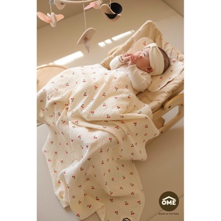 Set chăn và lót đầu Ome sợi tre 2 lớp cao cấp thoáng mát cho bé
