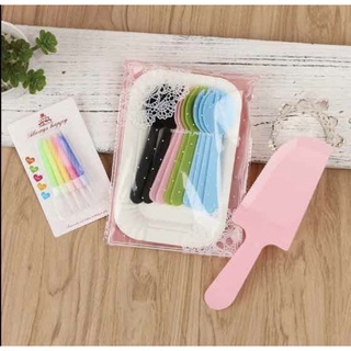 Combo 10 đĩa giấy + 10 nĩa + 1 dao + 1 vĩ 6 nến