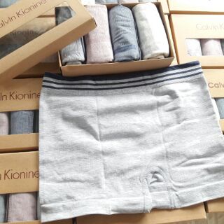 Hộp 4 chiếc quần lót nam - quần boxer Calvln kionine