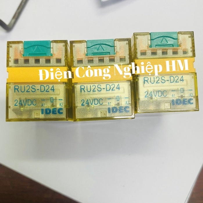 IDEC Rel&egrave; Intermedio NUOVO Mod. RU2S-C-D24 A220 / RU4S-C-D24 A110 - Per Impianti Industriali