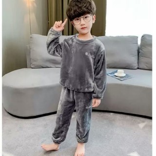 Bộ quần áo lông cừu D.STUDIO mềm mại ấm áp cho mẹ và bé cổ tròn