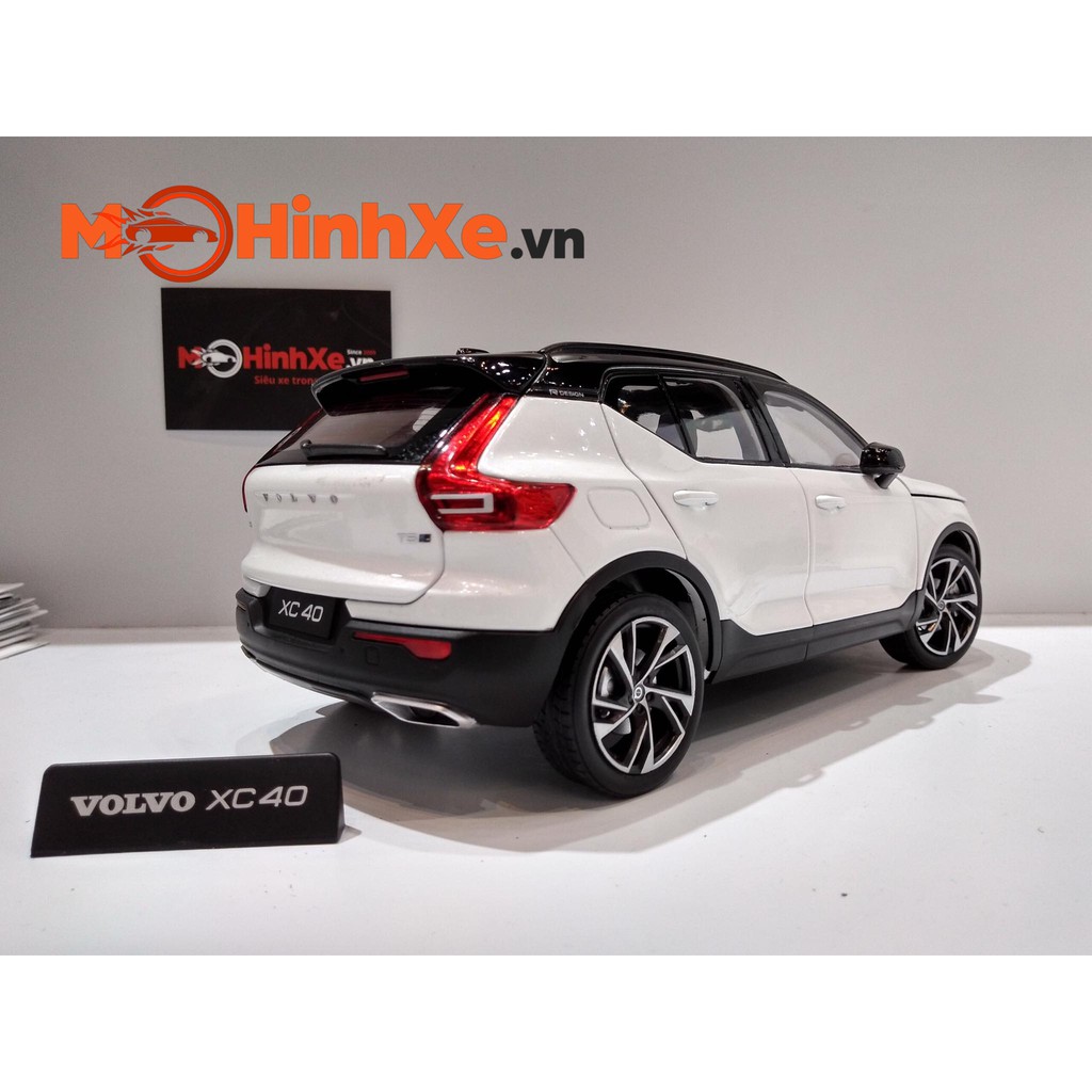 ボルボ特注 Paudi model 1/18 ボルボ Volvo XC40 R-DESIGN