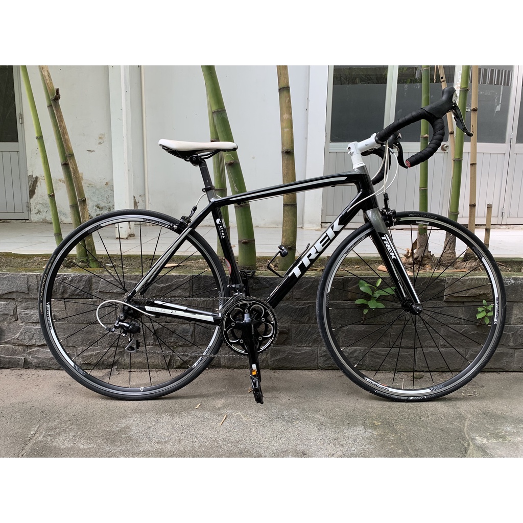 Xe p th thao Road Trek Madone 2.1 Shopee Vi t Nam