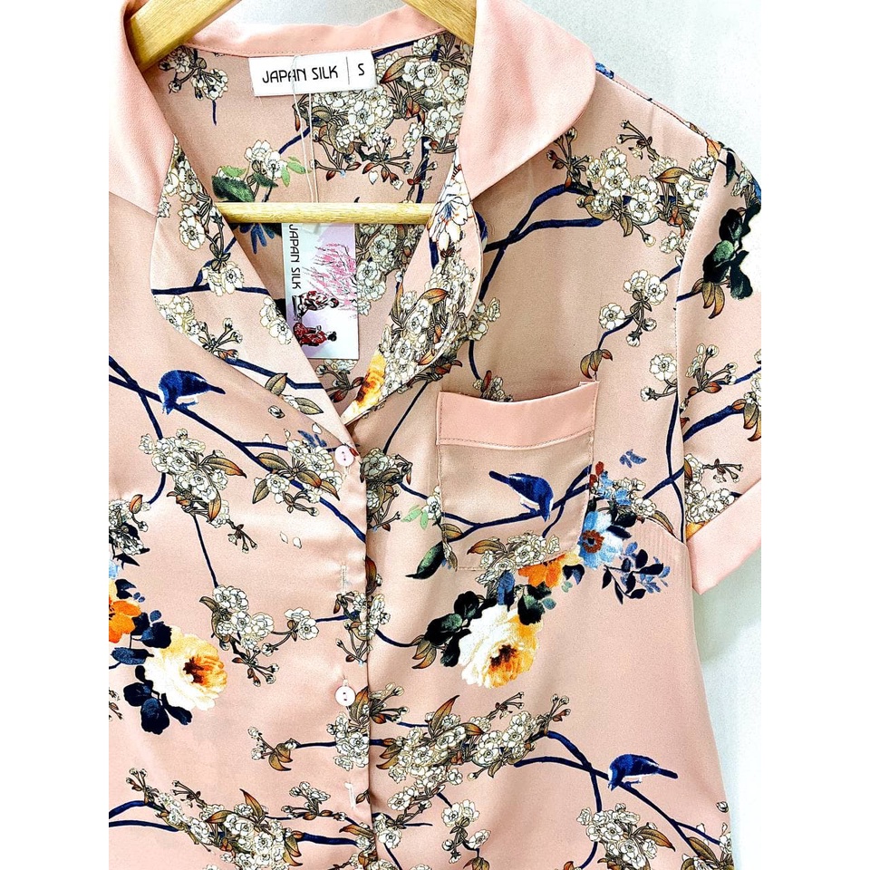 JAPAN SILK - Bộ pijama lụa satin Nhật họa tiết cành hồng đá trang nhã
