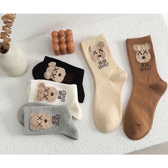 Vớ Tất thêu hình Gấu cao cổ Nam Nữ siêu dễ thương và xinh xắn