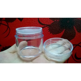 Hủ Nhựa Trong 30g Có Nắp Chặn