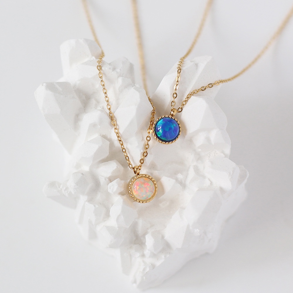 Dây chuyền nữ titan mặt tròn đá opal khúc xạ ánh sáng không gỉ WN2211