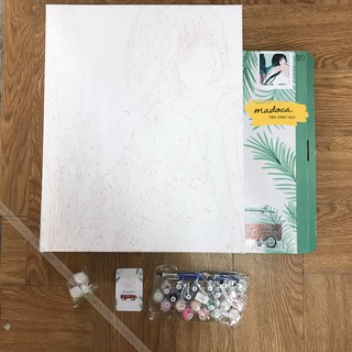 Tranh tô màu 40x50cm có khung Daily Love T800