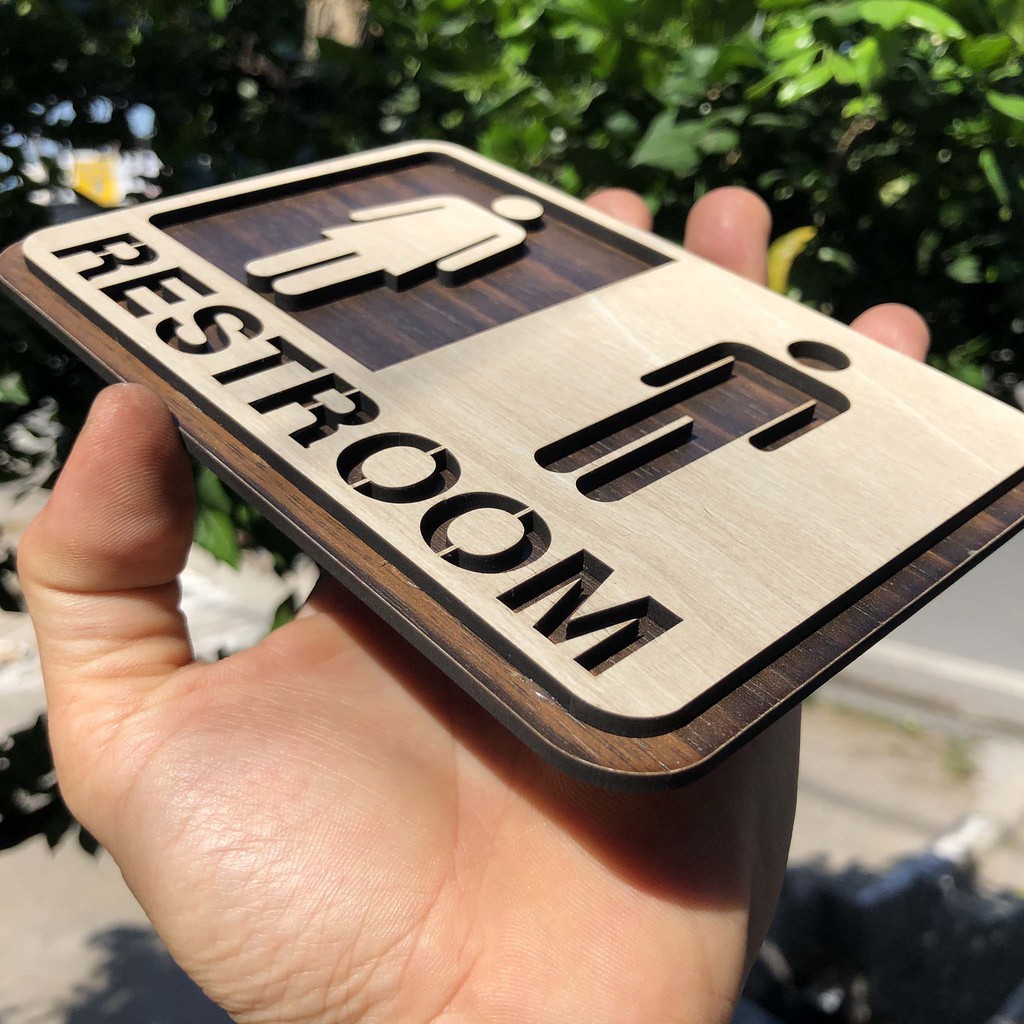 Bảng restroom (toilet, WC) bằng gỗ MDF phủ verneer / trang trí homestay cực chất