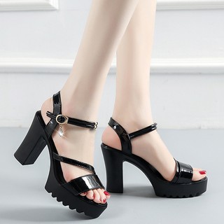 (SIÊU NHẸ) GIÀY SANDAL CAO GÓT QUAI CHÉO DA BÓNG ĐÍNH HẠT THỜI TRANG - CG111