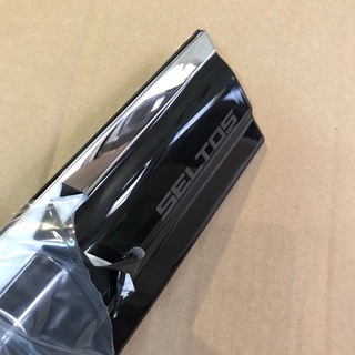 Vè che mưa xe Kia Seltos 2020 - HIỆN NAY - Chỉ INOX cao cấp, sáng bóng, 1 bộ 4 cánh