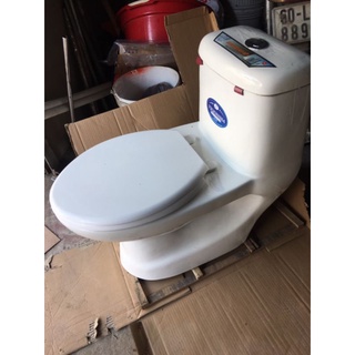 Nắp bồn cầu nhựa, Nắp bồn cầu vua voi tat ca cac loai bồn cầu ket nuoc roi