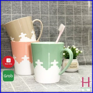 Cốc nhựa uống nước 2 màu Việt Nhật – Cốc đánh răng có quai cầm { H }