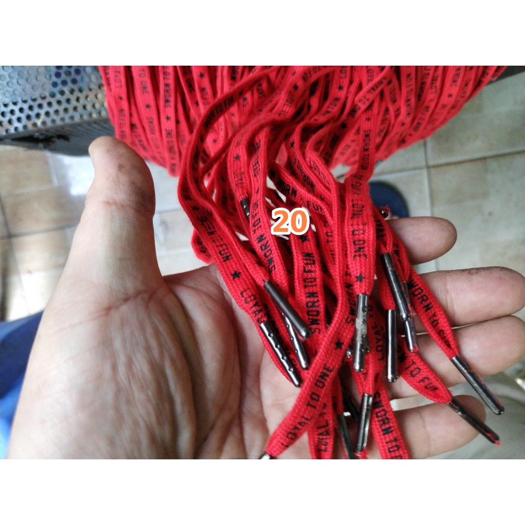 Cặp Dây giày in hoa văn - Đầu kim loại-132