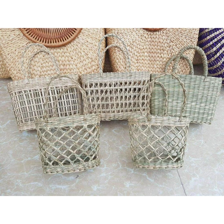 Women's Vintage Woven Straw Bag – Mini, for the Beach – 7