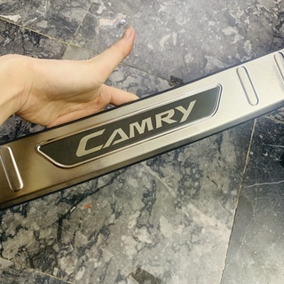 Chống trầy cốp trong, ngoài xe Toyota Camry 2019 - 2022, 2023, 2024, 2025 - Chất liệu TITAN, INOX, CARBON cao cấp