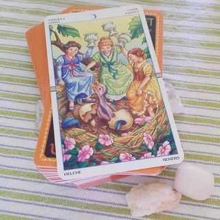 Bộ Bài Wheel of the Year Tarot (Mystic House Tarot Shop) - Bài Gốc Authentic Chính Hãng 100%