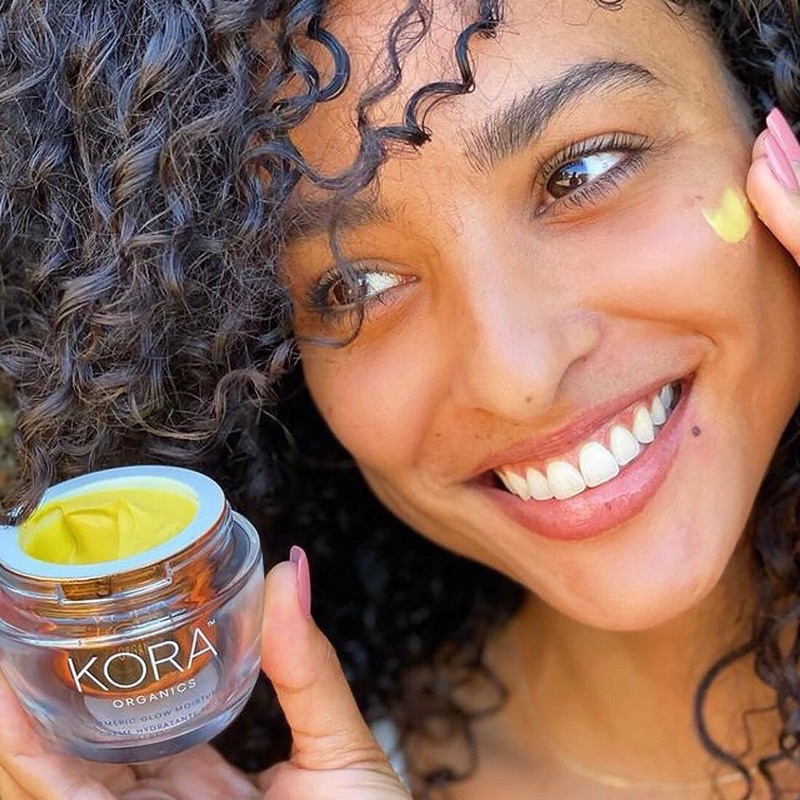 Kem dưỡng ẩm KORA Organics Turmeric Glow Moisturizer