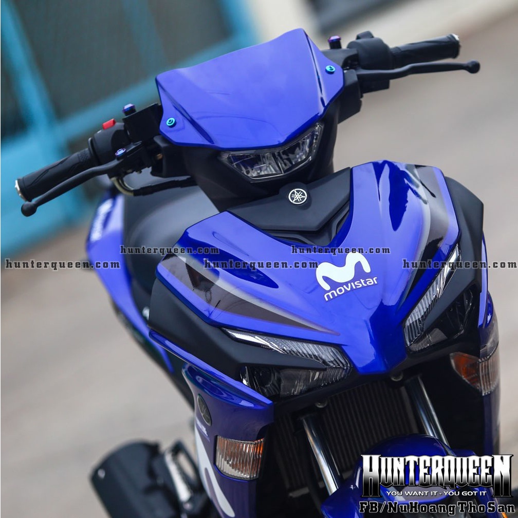 Tem rời cao cấp in UV, mẫu Movistar trắng, dán xe Exciter 155 xanh GP. Decal kích thước chuẩn, không bay màu, chống nước