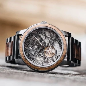 Đồng hồ đeo tay nam vỏ gỗ WoodWatch GZ01