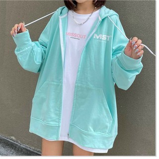 ÁO KHOÁC NỈ CÓ DÂY KÉO,MÀU SẮC XINH XẮN,HỌA TIẾT TRƠN NHƯNG KHÔNG KÉM PHẦN SANG TRỌNG NAM LEE26688