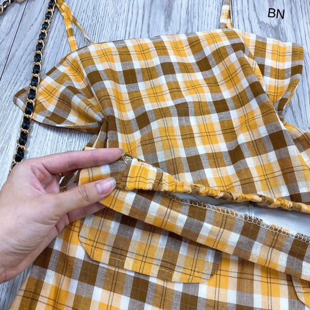 set croptop kẻ caro hot trend