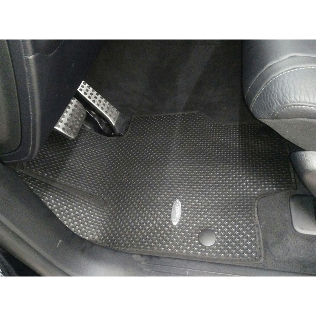 Thảm lót ô tô KATA cho xe Mercedes GLS (450..vv) (GL500,550) (2020 - 2023)  - Khít với sàn, Chống trơn, Không mùi