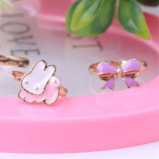 Set 5 chiếc nhẫn kiểu dáng hoạt hình dễ thương cho bé