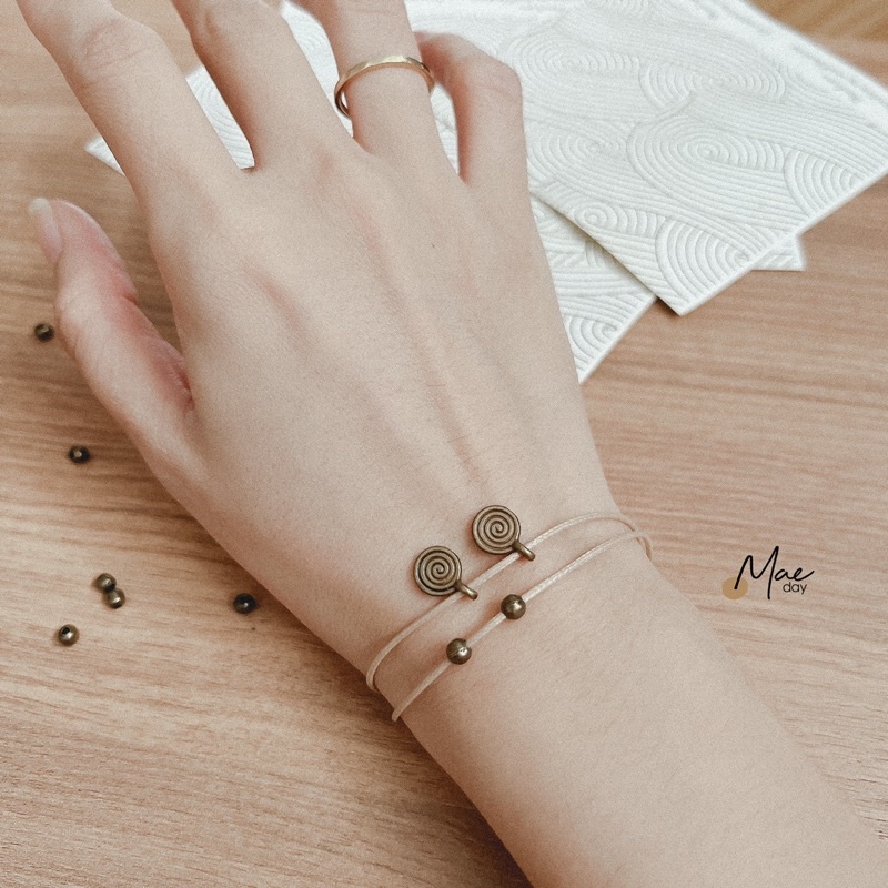 Vòng Kuri - Vòng cổ/ dây chuyền, vòng tay charm xoắn