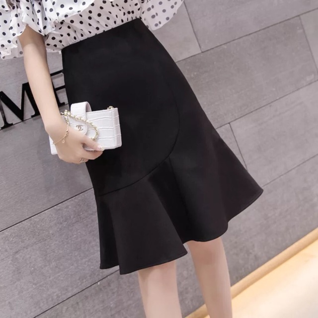 CHÂN VÁY ĐUÔI CÁ DÀI NGANG GỐI