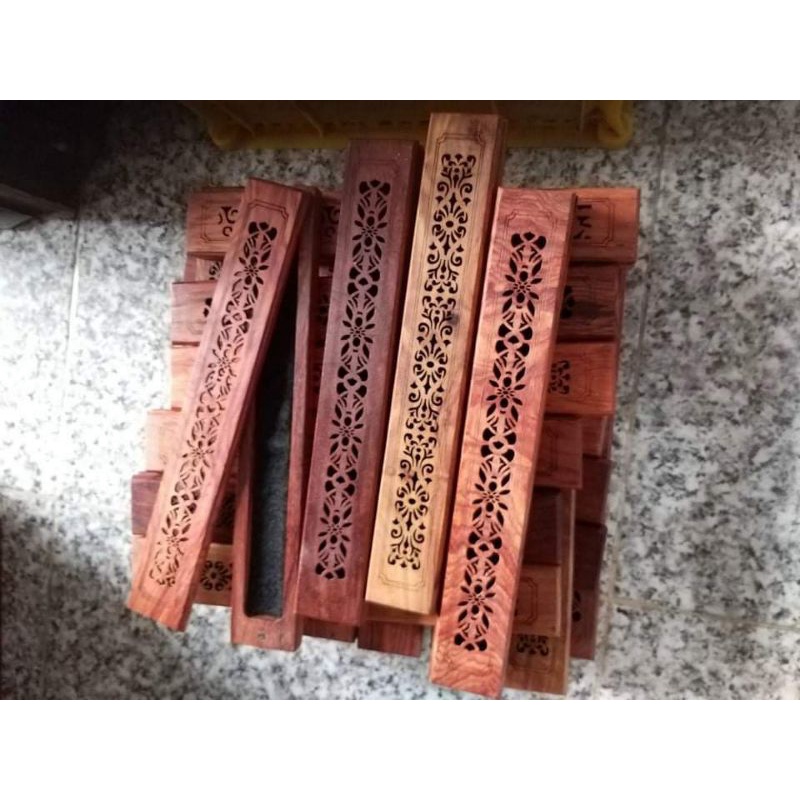 Dụng cụ sử dụng nhang không tăm