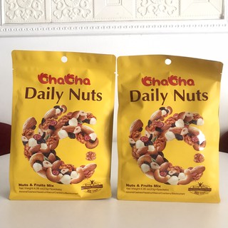 Hạt Và Trái Cây Khô Ăn Liền Tổng Hợp Chacha Daisy Nuts gói 115g