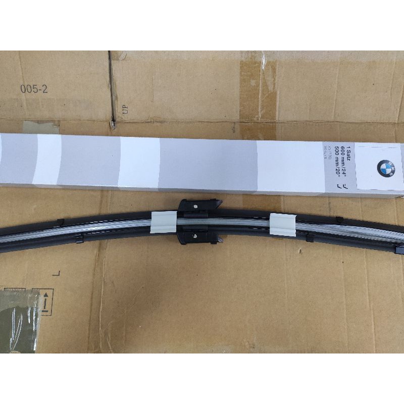 Gạt mưa dùng cho xe BMW 320i (F30, F31), 520i (F10), X5, X6 (E70, E71)