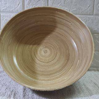 Chậu ngâm chân bằng tre dùng cho spa, tiệm nail. Kích thước rộng 30cm sâu 12cm.