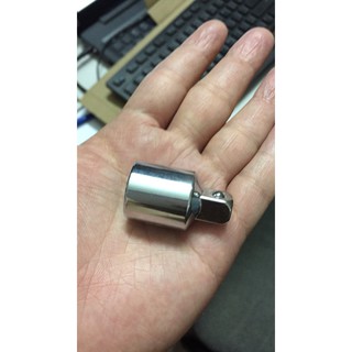 Đầu chuyển cỡ khẩu 3/8 sang 1/2 tháo ô tô