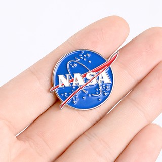Ghim Cài Áo Hình Phi Hành Gia NASA Bằng Da