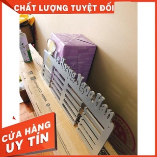 Giá treo huy chương Bạc lấp lánh. 58cm x 27cm