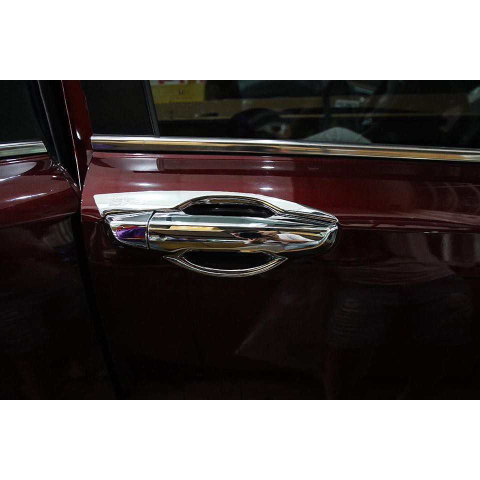 Ốp tay nắm, hõm cửa xe Honda CRV 2018 - 2022, 2023 - 2025 mạ crom cao cấp