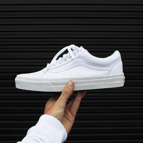 Old skool clearance vans all white