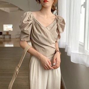 ÁO CỔ CHỮ V QUẤN NGỰC CỘT EO SIÊU HOT MÙA HÈ - SLIM TOP
