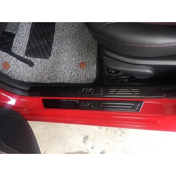 Ốp bậc cửa, nẹp bước chân crong, ngoài Xe Hyundai i10 2014 - 2020 chất liệu Titan