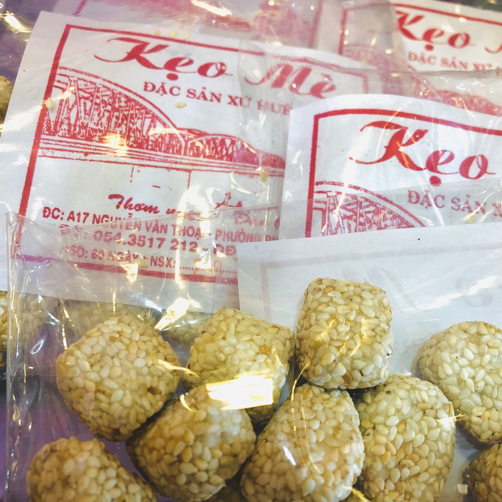 1 gói [gói 80g] kẹo mè vừng Huế giòn tan, thanh ngọt