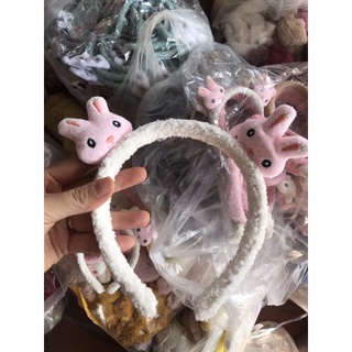 Bờm 2 con thỏ
