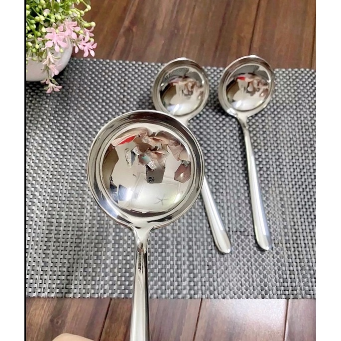 Muôi múc canh inox cao cấp hàng xuất Mỹ 22cm inox cao cấp 18/10 sáng bóng sang trọng