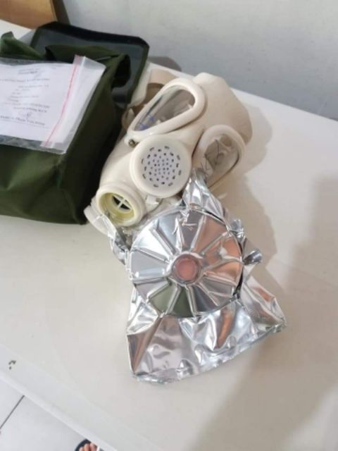 mặt nạ phòng độc chuyên dụng MV - 5BHcho mọi người dân của bộ quốc ng vn do nhà máy x61 sản xuất