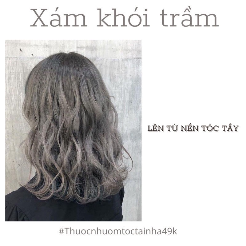 Thuốc nhuộm tóc xám khói trầm là cách tuyệt vời để tạo ra mái tóc cuốn hút và cuốn hút. Hãy thử nghiệm một bộ phận của bạn với màu sắc này và hãy xem như thế nào nó sẽ thay đổi mái tóc của bạn. Hãy xem hình ảnh liên quan để thấy màu sắc này trông như thế nào trên tóc.