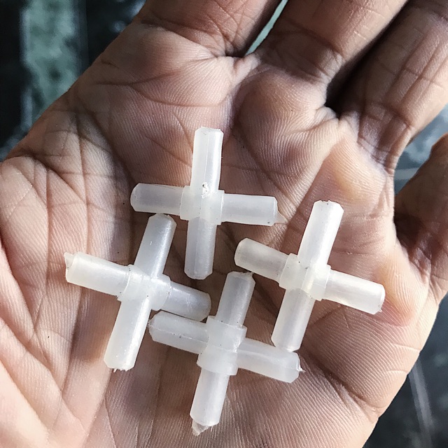 (4 KHÓA) KHÓA CHIA 3 DÂY OXY BỂ CÁ CẢNH (1 CÁI)