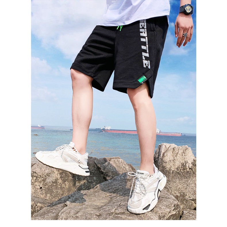 Quần đùi nam HappyFamily - Short thể thao cắt vát ngắn đùi in chữ vải nỉ da cá 100 cotton